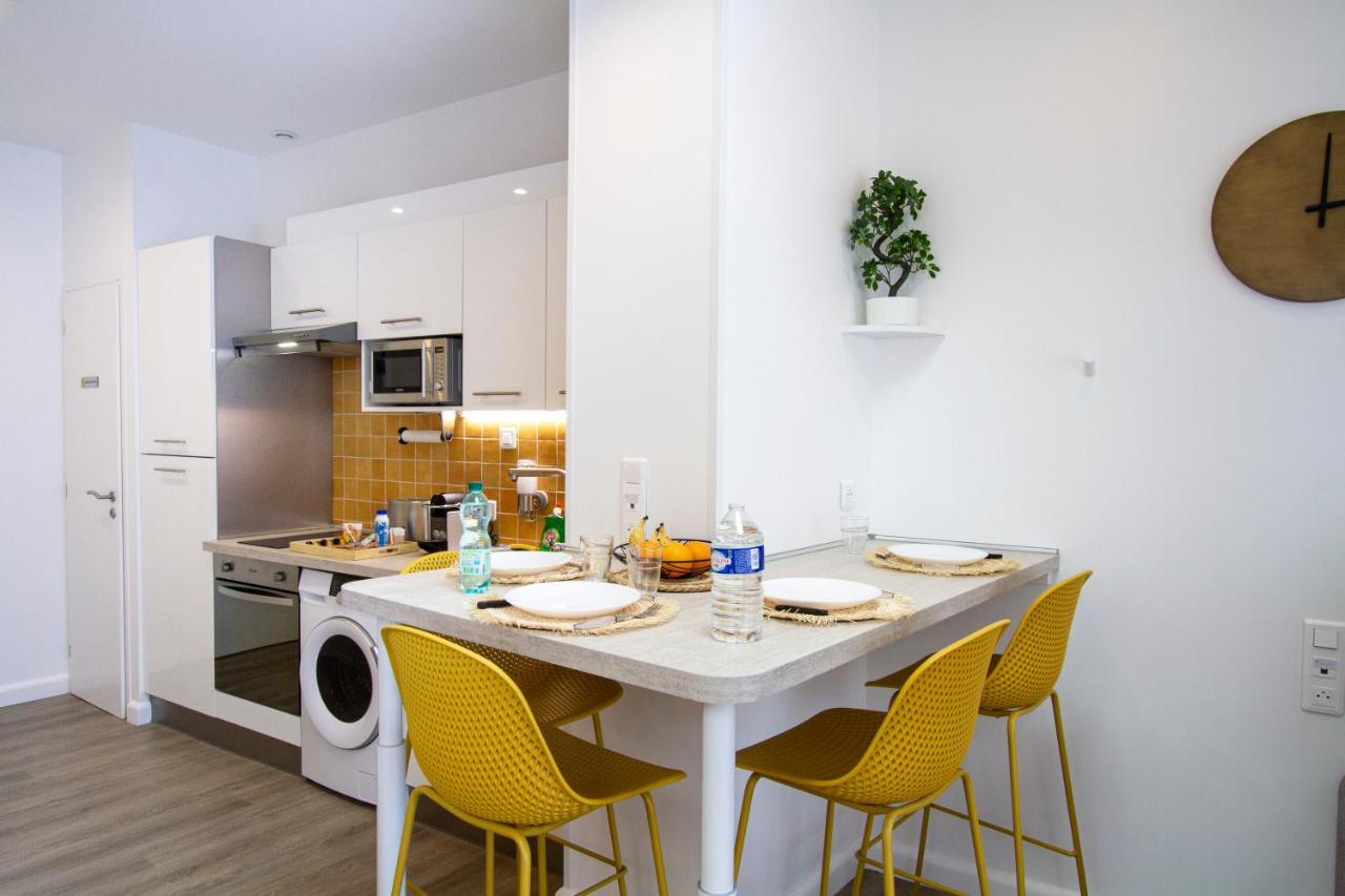 Soleil D'Ete - Netflix & Wifi - Balcon - Climatisation - Parking Gratuit - Check-In 24H24 - Emplacement Velos - Goodmarning Châlons-en-Champagne Exterior foto